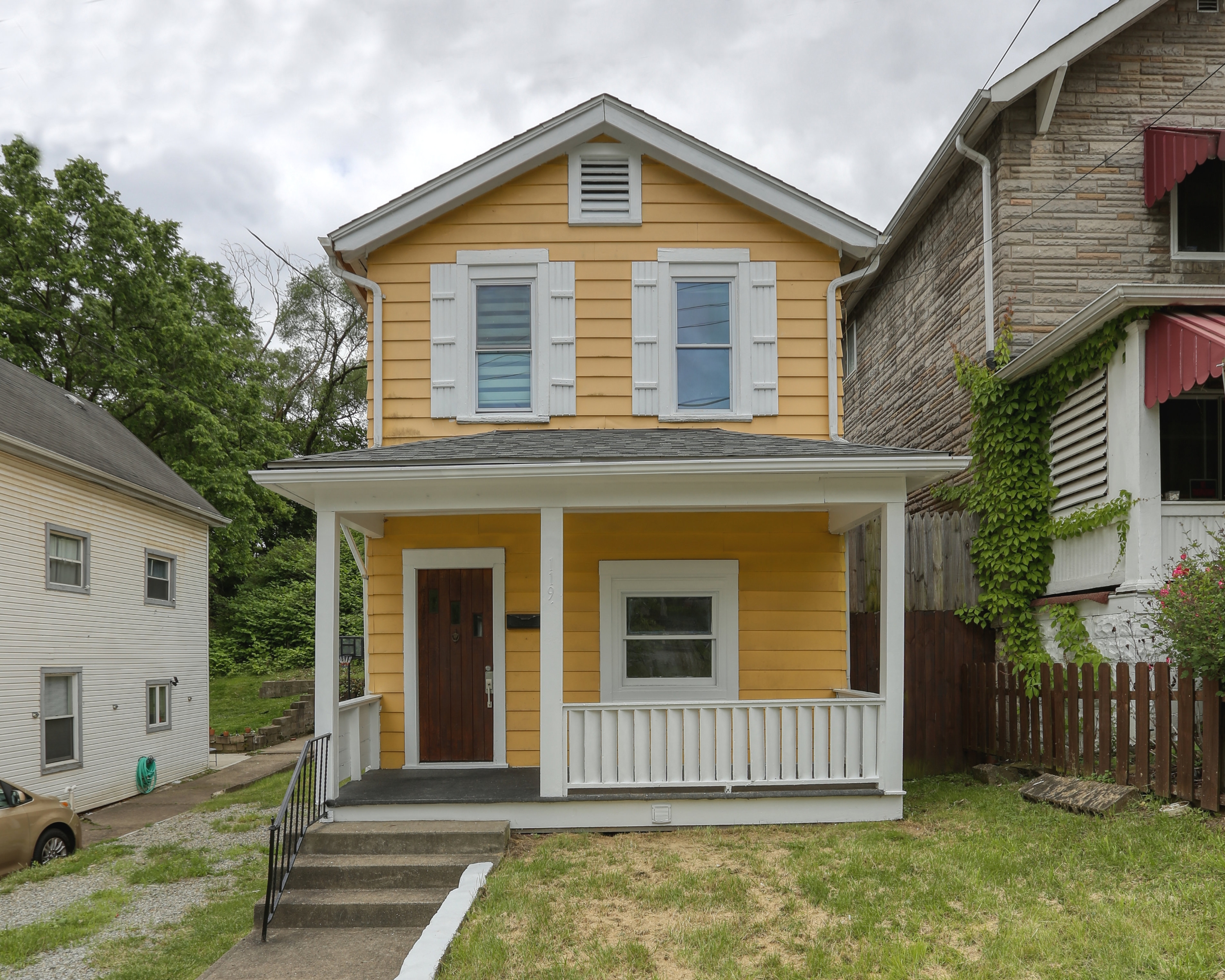Property main image